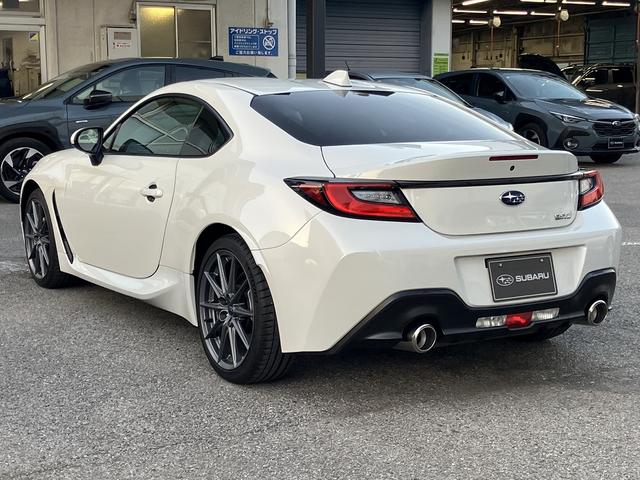 ＢＲＺ Ｓ　６ＭＴ　　クリスタルホワイトパ－ル（10枚目）