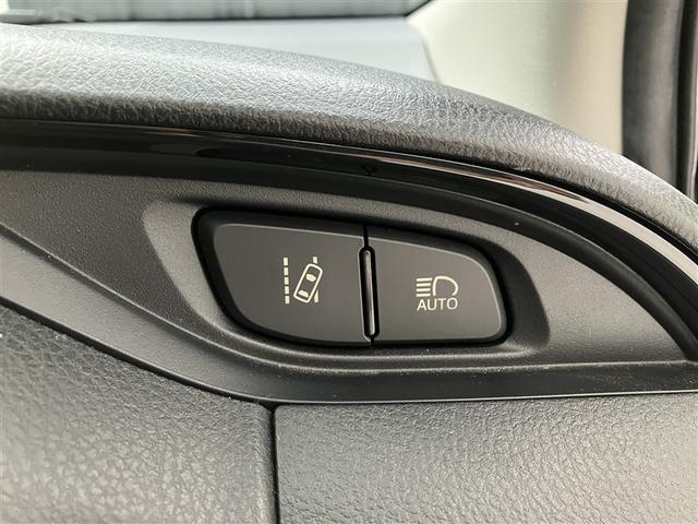 ヴィッツ Ｆ　４ＷＤ　トヨタセーフティセンス　社外メモリーナビ　ＥＴＣ　ＣＤ・ＤＶＤ再生　Ｂｌｕｅｔｏｏｔｈ接続　レーンキープアシスト　オートマチックハイビーム　イモビライザー　１年間・走行距離無制限保証（15枚目）