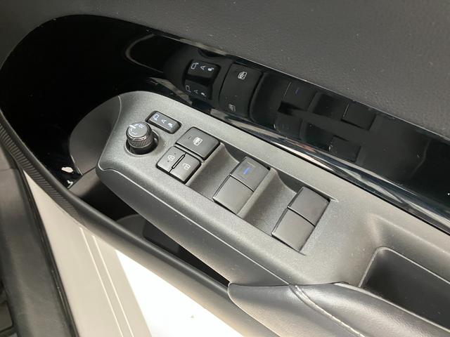 アクア Ｚ　４ＷＤ　トヨタセーフティセンス　ディスプレイオーディオナビ　全周囲モニター　ブラインドスポットモニター　ＬＥＤヘッドライト　純正ドラレコ　フルセグＴＶ　Ｂｌｕｅｔｏｏｔｈ　ＡＣ１００Ｖ／１５００Ｗ（14枚目）