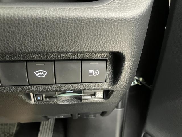 ＲＡＶ４ Ｘ　ひょう害車　トヨタセーフティセンス　レーダークルコン　ブラインドスポットモニター　ディスプレイオーディオ　ＬＥＤヘッドライト　ＥＴＣ２．０　バックモニター　ウィンドシールドデアイサー　スマートキー（20枚目）