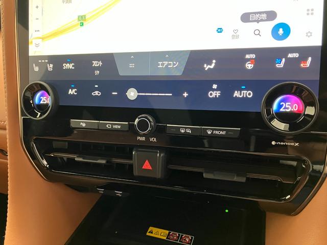 ヴェルファイアハイブリッド Z プレミア 4WD トヨタセーフティセンス 本革シート ガラスルーフ レーダークルコン ブラインドスポットモニター 全周囲モニター ディスプレイオーディオナビ ETC2.0 シートエアコン ステアリングヒーター(13枚目)