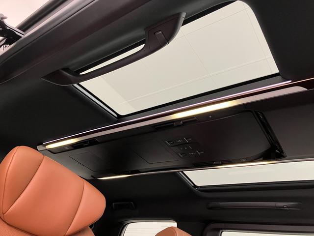 ヴェルファイアハイブリッド Z プレミア 4WD トヨタセーフティセンス 本革シート ガラスルーフ レーダークルコン ブラインドスポットモニター 全周囲モニター ディスプレイオーディオナビ ETC2.0 シートエアコン ステアリングヒーター(34枚目)