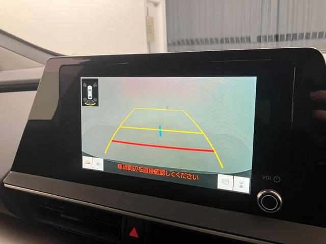 プリウス U トヨタセーフティセンス ディスプレイオーディオ レーダークルコン ブラインドスポットモニター ETC2.0 バックモニター ステアリングヒーター LEDライト スマートキー AC100V/1500W(7枚目)