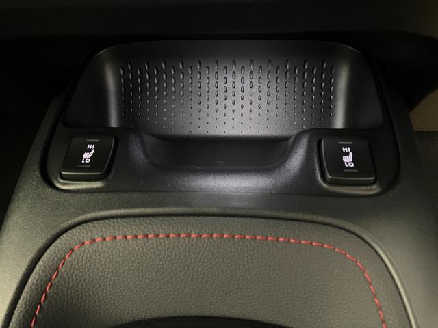 カローラスポーツ ハイブリッドG Z 雹害車 トヨタセーフティセンス レーダークルコン ブラインドスポットモニター ディスプレイオーディオナビ LEDヘッドライト ETC2.0 バックモニター シートヒーター ヘッドアップディスプレイ(19枚目)