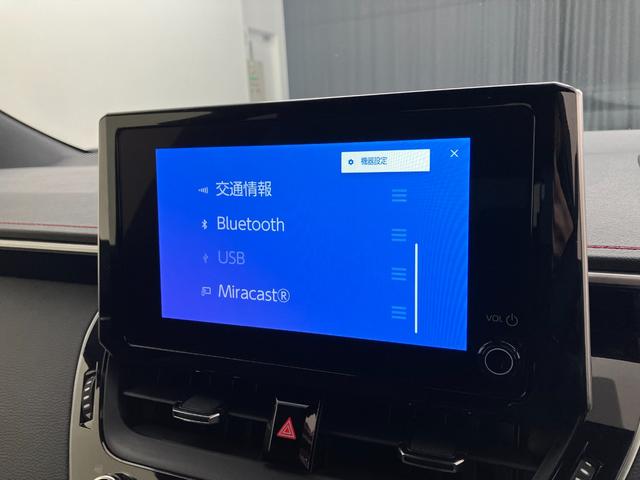 カローラスポーツ ハイブリッドG Z 雹害車 トヨタセーフティセンス レーダークルーズコントロール ブラインドスポットモニター バックモニター ディスプレイオーディオ 前後ドライブレコーダー ETC2.0 シートヒーター スマートキー(6枚目)