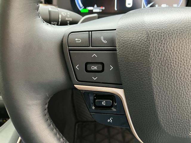 クラウンクロスオーバー RSアドバンスド トヨタセーフティセンス モデリスタフルエアロ 本革シート サンルーフ レーダークルコン ブラインドスポットモニター ディスプレイオーディオナビ ETC2.0 シートエアコン ヘッドアップディスプレイ(15枚目)