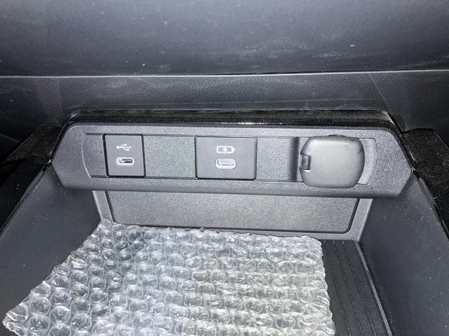 プリウス Z トヨタセーフティセンス レーダークルコン ブラインドスポットモニター 全周囲モニター ディスプレイオーディオナビ ETC2.0 シートエアコン ステアリングヒーター デジタルインナーミラー(31枚目)