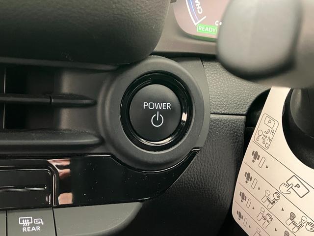 クラウンクロスオーバー Ｇアドバンスド　４ＷＤ　トヨタセーフティセンス　ヘッドアップディスプレイ　レーダークルコン　ブラインドスポットモニター　全周囲モニター　ディスプレイオーディオ　純正ドラレコ　ＥＴＣ２．０　パワーバックドア（14枚目）