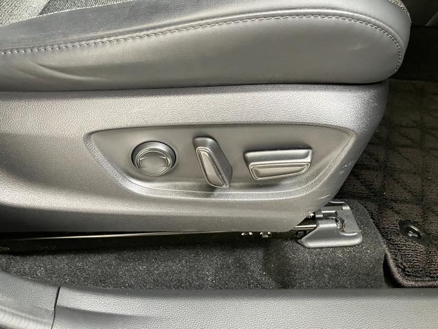 クラウンクロスオーバー Ｇアドバンスド　４ＷＤ　トヨタセーフティセンス　ヘッドアップディスプレイ　レーダークルコン　ブラインドスポットモニター　全周囲モニター　ディスプレイオーディオ　純正ドラレコ　ＥＴＣ２．０　パワーバックドア（24枚目）