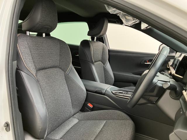 クラウンクロスオーバー Ｇアドバンスド　４ＷＤ　トヨタセーフティセンス　ヘッドアップディスプレイ　レーダークルコン　ブラインドスポットモニター　全周囲モニター　ディスプレイオーディオ　純正ドラレコ　ＥＴＣ２．０　パワーバックドア（30枚目）