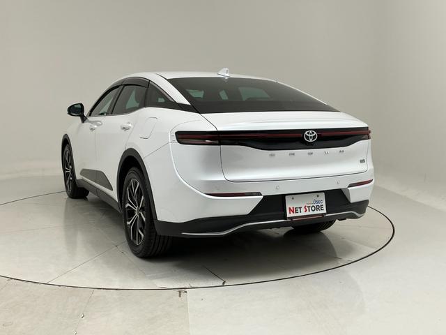 クラウンクロスオーバー Ｇアドバンスド　４ＷＤ　トヨタセーフティセンス　ヘッドアップディスプレイ　レーダークルコン　ブラインドスポットモニター　全周囲モニター　ディスプレイオーディオ　純正ドラレコ　ＥＴＣ２．０　パワーバックドア（41枚目）