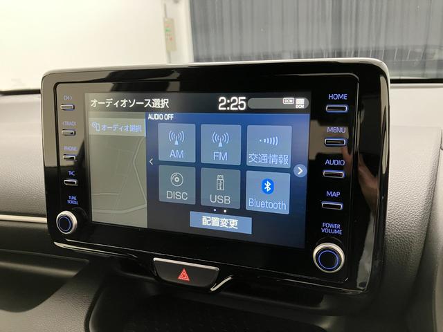 ヤリス ハイブリッドＺ　トヨタセーフティセンス　レーダークルーズコントロール　ディスプレイオーディオナビ　ＬＥＤヘッドライト　キーレスエントリー　ＥＴＣ　バックモニター　シートヒーター　ステアリングヒーター　ミラー型ドラレコ（7枚目）