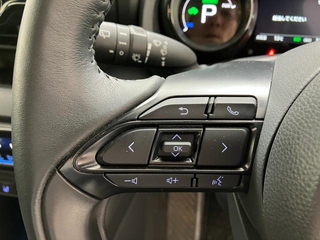 ヤリス ハイブリッドＺ　トヨタセーフティセンス　レーダークルーズコントロール　ディスプレイオーディオナビ　ＬＥＤヘッドライト　キーレスエントリー　ＥＴＣ　バックモニター　シートヒーター　ステアリングヒーター　ミラー型ドラレコ（15枚目）