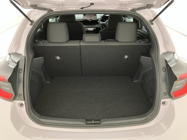 ヤリス ハイブリッドＺ　トヨタセーフティセンス　レーダークルーズコントロール　ディスプレイオーディオナビ　ＬＥＤヘッドライト　キーレスエントリー　ＥＴＣ　バックモニター　シートヒーター　ステアリングヒーター　ミラー型ドラレコ（25枚目）