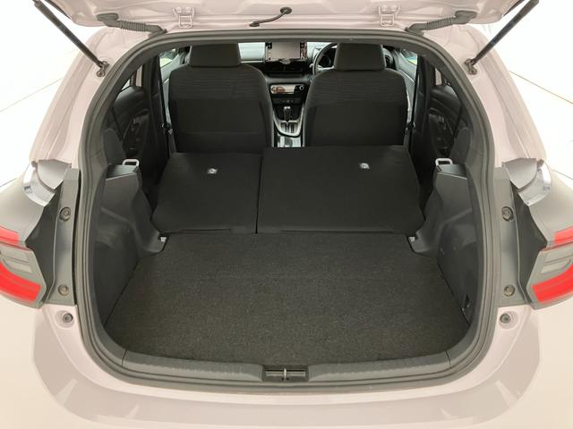 ヤリス ハイブリッドＺ　トヨタセーフティセンス　レーダークルーズコントロール　ディスプレイオーディオナビ　ＬＥＤヘッドライト　キーレスエントリー　ＥＴＣ　バックモニター　シートヒーター　ステアリングヒーター　ミラー型ドラレコ（26枚目）