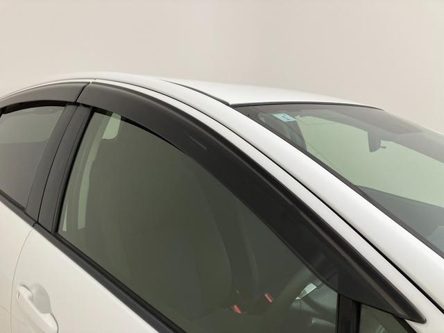 アクア Ｓ　純正メモリーナビ　キーレスエントリー　ＥＴＣ２．０　ＣＤ＆ＤＶＤ再生　フルセグＴＶ　Ｂｌｕｅｔｏｏｔｈ接続　オートエアコン　アイドリングストップ　１年間走行距離無制限保証（22枚目）