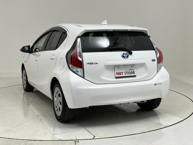 アクア Ｓ　純正メモリーナビ　キーレスエントリー　ＥＴＣ２．０　ＣＤ＆ＤＶＤ再生　フルセグＴＶ　Ｂｌｕｅｔｏｏｔｈ接続　オートエアコン　アイドリングストップ　１年間走行距離無制限保証（27枚目）