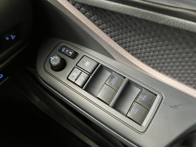 Ｃ－ＨＲ Ｓ　トヨタセーフティセンス　レーダークルーズコントロール　パノラミックビューモニター　ディスプレイオーディオ　Ｂｌｕｅｔｏｏｔｈ接続　ＵＳＢ接続　フルセグＴＶ　ＥＴＣ　スマートキー　ＬＥＤヘッドライト（15枚目）