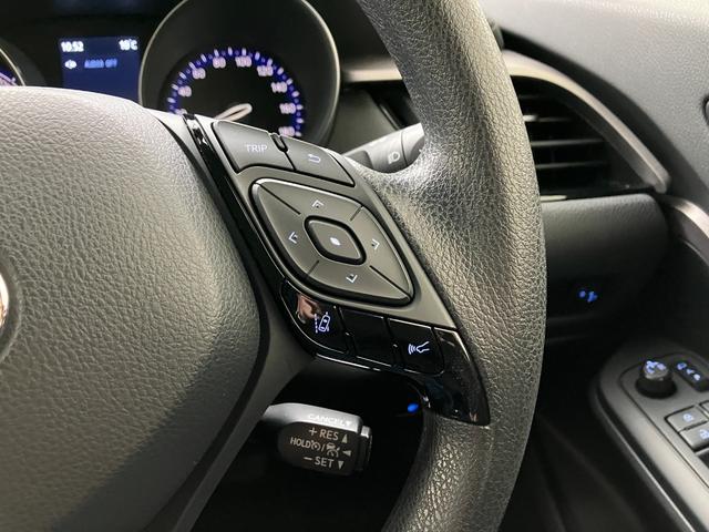 Ｃ－ＨＲ Ｓ　トヨタセーフティセンス　レーダークルーズコントロール　パノラミックビューモニター　ディスプレイオーディオ　Ｂｌｕｅｔｏｏｔｈ接続　ＵＳＢ接続　フルセグＴＶ　ＥＴＣ　スマートキー　ＬＥＤヘッドライト（17枚目）