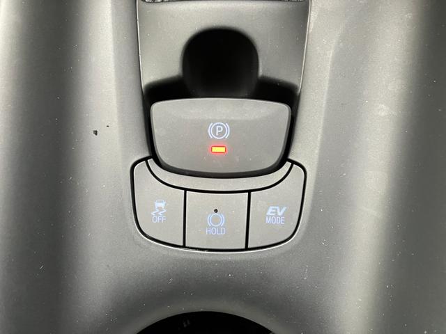 Ｃ－ＨＲ Ｓ　トヨタセーフティセンス　レーダークルーズコントロール　パノラミックビューモニター　ディスプレイオーディオ　Ｂｌｕｅｔｏｏｔｈ接続　ＵＳＢ接続　フルセグＴＶ　ＥＴＣ　スマートキー　ＬＥＤヘッドライト（19枚目）