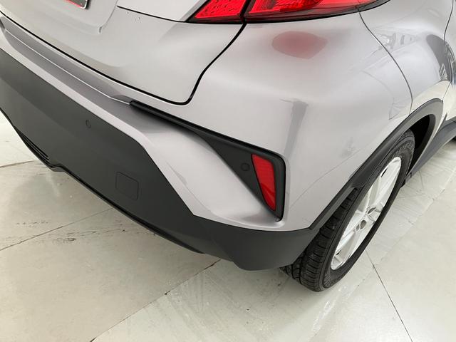 Ｃ－ＨＲ Ｓ　トヨタセーフティセンス　レーダークルーズコントロール　パノラミックビューモニター　ディスプレイオーディオ　Ｂｌｕｅｔｏｏｔｈ接続　ＵＳＢ接続　フルセグＴＶ　ＥＴＣ　スマートキー　ＬＥＤヘッドライト（31枚目）