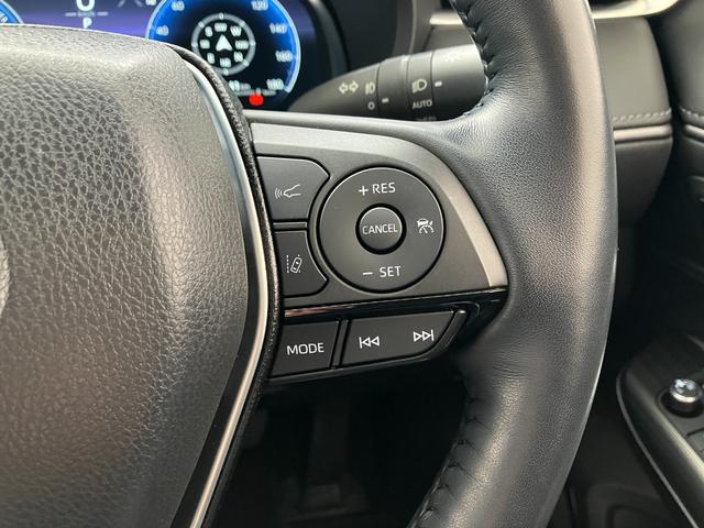 ハリアーハイブリッド Z レザーパッケージ トヨタセーフティセンス 本革シート パノラマルーフ JBLサウンド ヘッドアップディスプレイ ブラインドスポットモニター 全周囲モニター ディスプレイオーディオナビ ミラー型ドラレコ ETC2.0(17枚目)