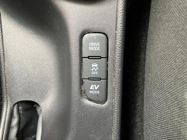 ヤリス ハイブリッドＸ　トヨタセーフティセンス　ディスプレイオーディオナビ　Ｂｌｕｅｔｏｏｔｈ接続　レーダークルーズコントロール　キーレスエントリー　ＥＴＣ　オートエアコン　１年間走行距離無制限保証（15枚目）