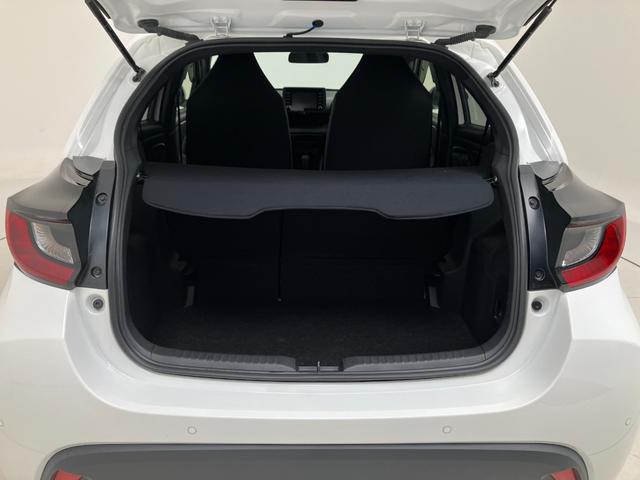 ヤリス ハイブリッドＸ　トヨタセーフティセンス　ディスプレイオーディオナビ　Ｂｌｕｅｔｏｏｔｈ接続　レーダークルーズコントロール　キーレスエントリー　ＥＴＣ　オートエアコン　１年間走行距離無制限保証（22枚目）