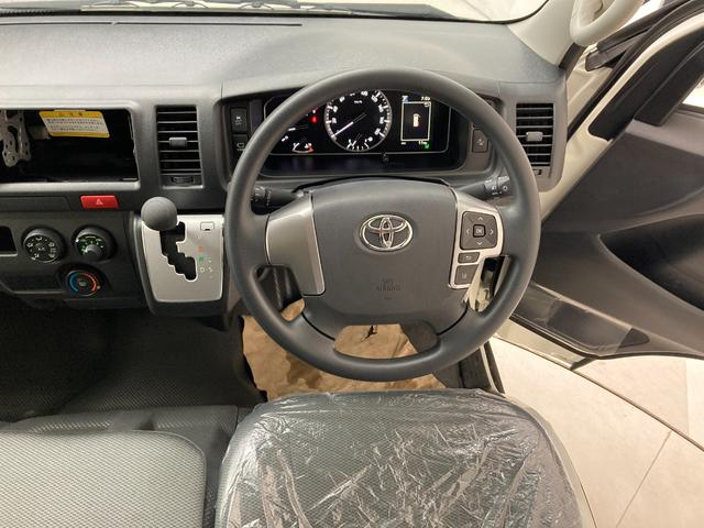 ハイエースバン ロングDX 雹害車 トヨタセーフティセンス ICS AC100V/100W キーレスエントリー マニュアルエアコン(2枚目)