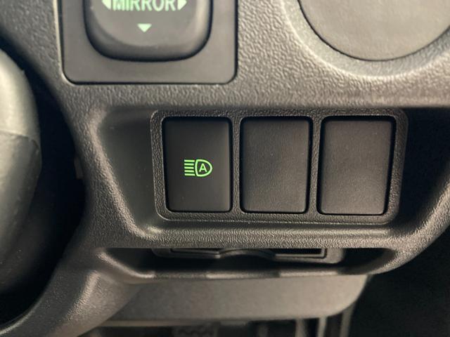 ハイエースバン ロングDX 雹害車 トヨタセーフティセンス ICS AC100V/100W キーレスエントリー マニュアルエアコン(15枚目)