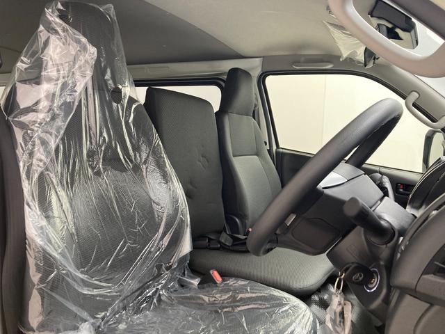 ハイエースバン ロングDX 雹害車 トヨタセーフティセンス ICS AC100V/100W キーレスエントリー マニュアルエアコン(18枚目)