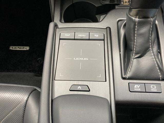 ES ES300h バージョンL レクサスセーフティシステム 本革シート サンルーフ マークレビンソン デジタルインナーミラー デジタルアウターミラー 全周囲モニター ディスプレイオーディオナビ ETC2.0 シートエアコン(22枚目)