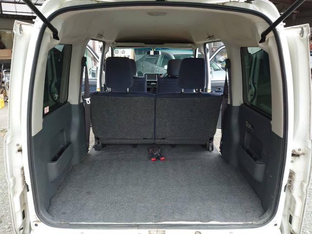 クルーズ 4WD タイミングチェーン オーバーヘッドシェルフ プライバシーガラス 純正ナビ TV ETC テレビ キーレス(22枚目)