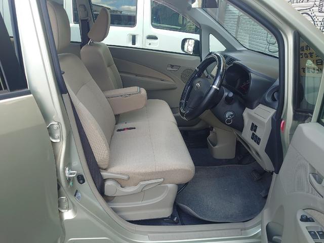 ムーヴ Ｌ　ＳＡ　禁煙車　純正ナビ　テレビ　キーレス　スモークガラス　２４４００キロ（12枚目）