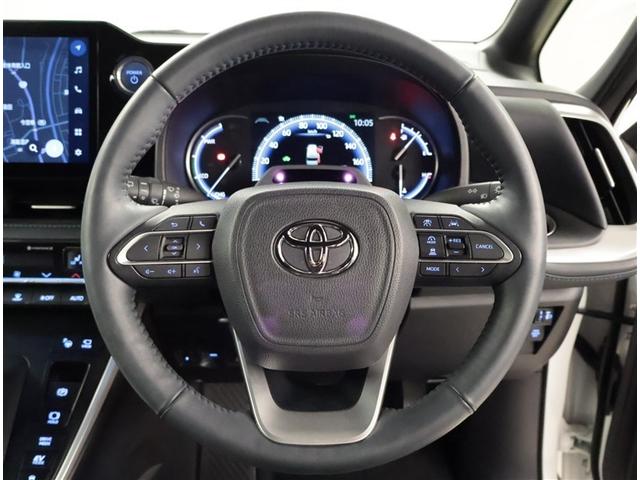 ヴォクシー ハイブリッドS-Z パワーウィンドウ DVD再生機能 インテリキー 横滑防止装置 地デジTV アクティブクルーズコントロール フルオートエアコン リアカメラ エアバッグ ABS 100V充電 ナビTV WAC キーレス(6枚目)