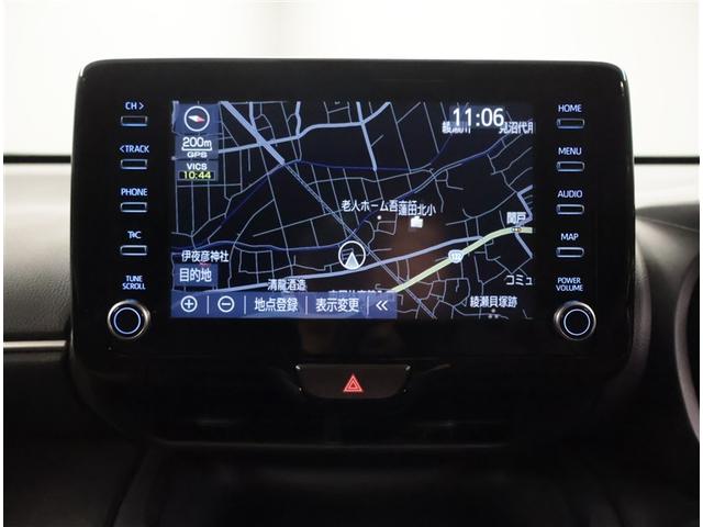 ヤリスクロス ハイブリッドＧ　ＥＳＣ　メディアプレイヤー接続　点検記録簿　衝突軽減　ナビ＆ＴＶ　フルセグ　盗難防止装置　スマートキー　キーレス　ＥＴＣ　オートエアコン　オートクルーズコントロール　バックカメラ　４ＷＤ　ＤＶＤ再生（10枚目）