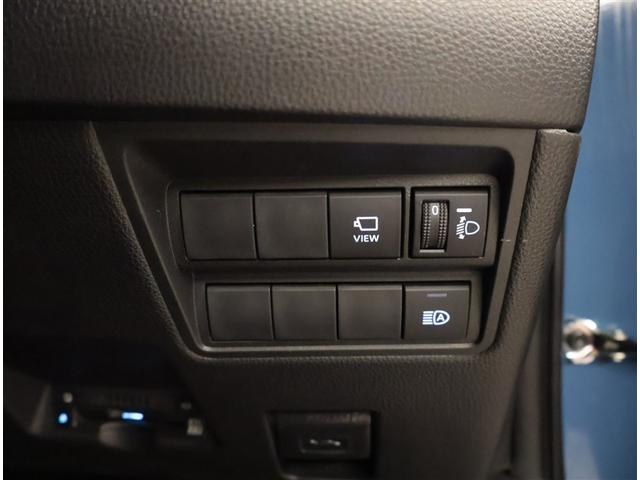 ヤリスクロス ハイブリッドＧ　ＥＳＣ　メディアプレイヤー接続　点検記録簿　衝突軽減　ナビ＆ＴＶ　フルセグ　盗難防止装置　スマートキー　キーレス　ＥＴＣ　オートエアコン　オートクルーズコントロール　バックカメラ　４ＷＤ　ＤＶＤ再生（17枚目）