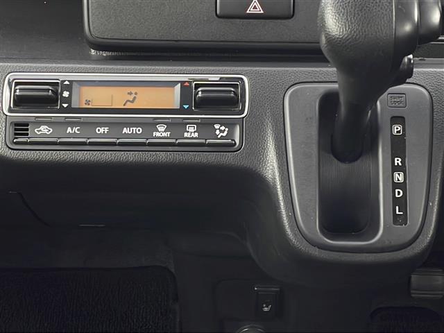 ハイブリッドＦＺ　メモリナビ　フルセグ　Ｂｌｕｅｔｏｏｔｈ　禁煙車　デュアルブレーキサポート　ヘッドアップディスプレイ　レーンキープアシスト　横滑り防止　ＬＥＤヘッドライト　アイドリングストップ　シートヒーター(7枚目)