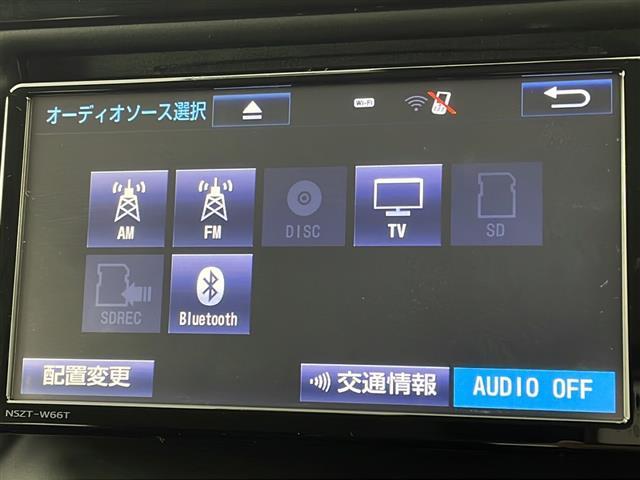 ノア Ｓｉ　純正フリップダウンモニター　ワンオーナー　フルセグテレビ　メモリナビ　純正１６インチアルミホイール　両側パワースライドドア　バックモニター　ドライブレコーダー　スペアキー　禁煙車（13枚目）