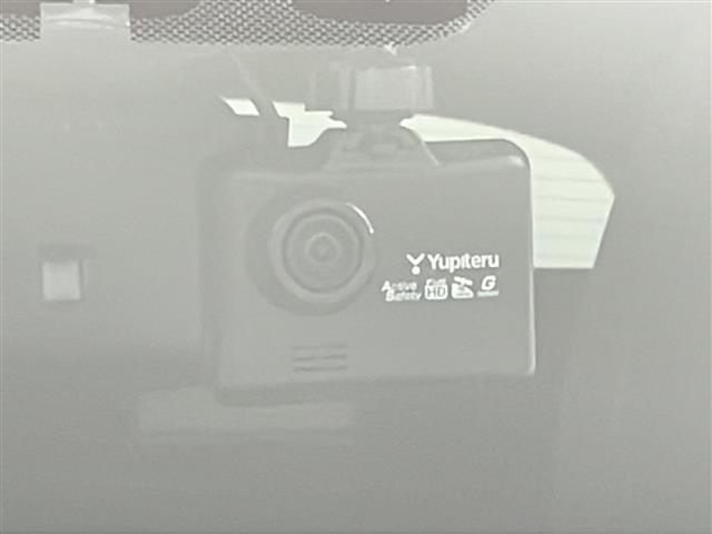 ＮＸ ＮＸ３００ｈ　Ｆスポーツ　純正ナビ　ＥＴＣ　ワンセグＴＶ　禁煙車　前方ドラレコ　バックモニター　サンルーフ　全席パワーシート　レザーシート　レザーステアリング　純正１８インチＡＷ　パドルシフト　ステアリングスイッチ（18枚目）