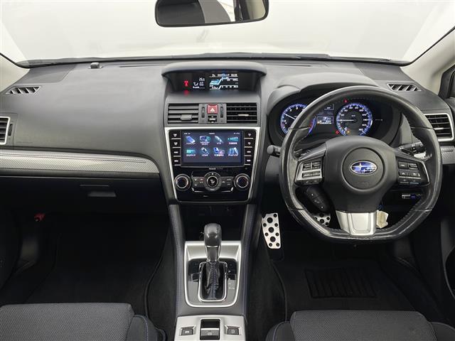 レヴォーグ １．６ＧＴ－Ｓアイサイト　社外ＳＤナビ　フルセグ　Ｂｌｕｅｔｏｏｔｈ　バックモニター　ＥＴＣ　前方ドライブレコーダー　ＥｙｅＳｉｇｈｔ　全車速追従機能付きクルーズコントロール　純正１８インチアルミホイール　パドルシフト（2枚目）