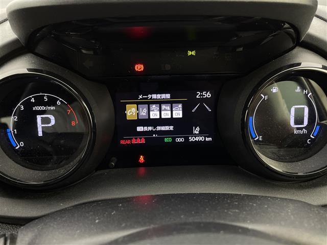 ヤリス Ｚ　純正ディスプレイオーディオ　　衝突被害軽減ブレーキ　ドラレコ　Ｂｌｕｅｔｏｏｔｈ　スマートキー　シートヒーター　レーダークルーズ　コーナーセンサー　レーンキープ　ウィンカーミラー　プッシュスタート（7枚目）