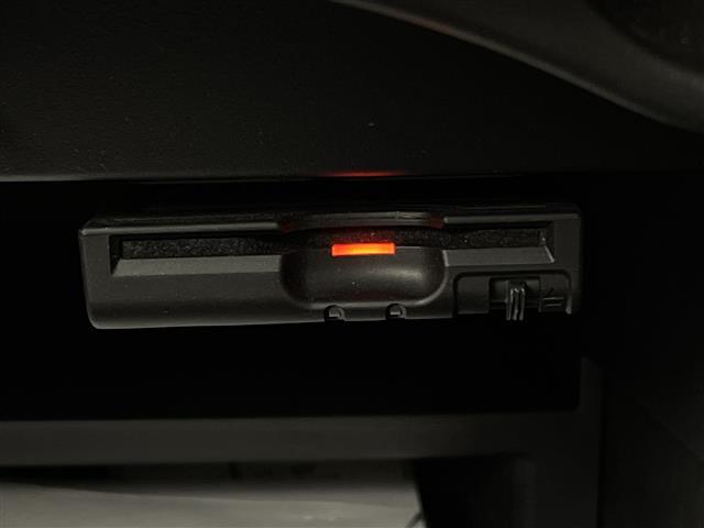 ノート ｅ－パワー　Ｘ　純正ナビ　フルセグＴＶ　アラウンドビュー　ドラレコ　衝突被害軽減ブレーキ　Ｂｌｕｅｔｏｏｔｈ　スマートキー　ＥＴＣ　レーダークルーズ　コーナーセンサー　ＤＶＤ　純正アルミ　ウィンカーミラー　電格ミラー（18枚目）