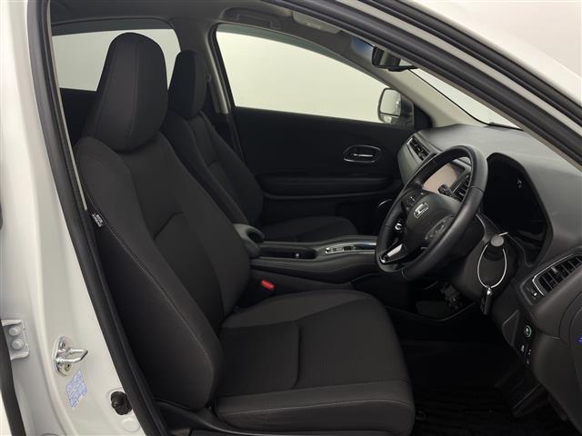 ヴェゼル X・ホンダセンシング 純正8インチインターナビ LEDヘッドライト バックモニター フルセグTV ドラレコ Bluetooth スマートキー ETC レーダークルーズ レーンキープ 純正アルミ プッシュスタート スペアキー(18枚目)