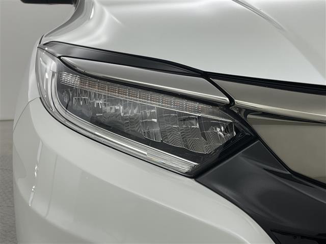 ヴェゼル X・ホンダセンシング 純正8インチインターナビ LEDヘッドライト バックモニター フルセグTV ドラレコ Bluetooth スマートキー ETC レーダークルーズ レーンキープ 純正アルミ プッシュスタート スペアキー(34枚目)