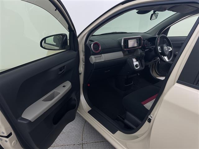 パッソ モーダ S 純正メモリナビ 衝突被害軽減ブレーキ スマートキー コーナーセンサー 純正アルミ プッシュスタート アイドリングストップ(24枚目)