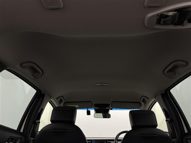 フィット ｅ：ＨＥＶホーム　純正ＳＤナビ　衝突被害軽減ブレーキ　ＬＥＤヘッドライト　バックモニター　フルセグＴＶ　ドラレコ　Ｂｌｕｅｔｏｏｔｈ　スマートキー　ＥＴＣ　レーダークルーズ　コーナーセンサー　レーンキープ　ＤＶＤ（20枚目）