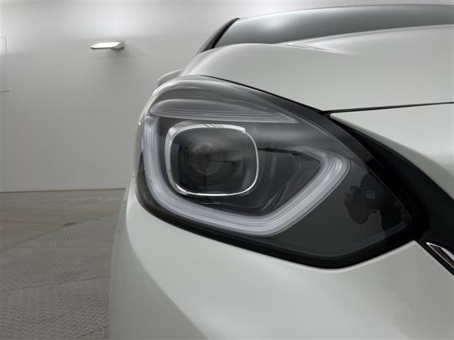 フィット ｅ：ＨＥＶホーム　純正ＳＤナビ　衝突被害軽減ブレーキ　ＬＥＤヘッドライト　バックモニター　フルセグＴＶ　ドラレコ　Ｂｌｕｅｔｏｏｔｈ　スマートキー　ＥＴＣ　レーダークルーズ　コーナーセンサー　レーンキープ　ＤＶＤ（36枚目）