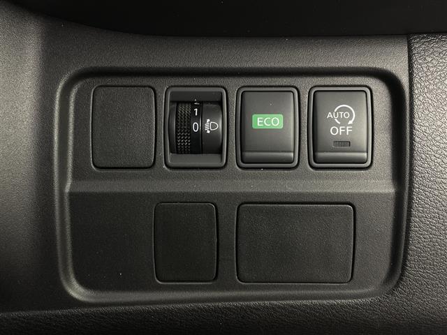 セレナ ハイウェイスター プロパイロット 純正9インチナビ アラウンドビューモニター 衝突被害軽減ブレーキ デジタルインナーミラー フリップダウンモニター レーダークルーズ LEDヘッドライト バックモニター スマートキー(8枚目)