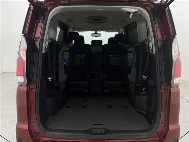 セレナ ハイウェイスター プロパイロット 純正9インチナビ アラウンドビューモニター 衝突被害軽減ブレーキ デジタルインナーミラー フリップダウンモニター レーダークルーズ LEDヘッドライト バックモニター スマートキー(26枚目)